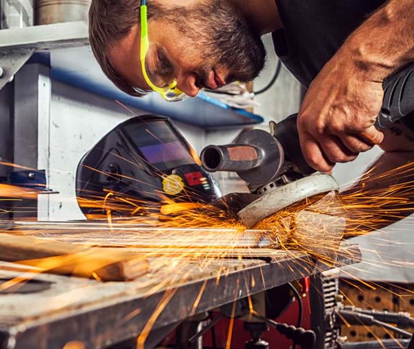 Engineer Metal Worker